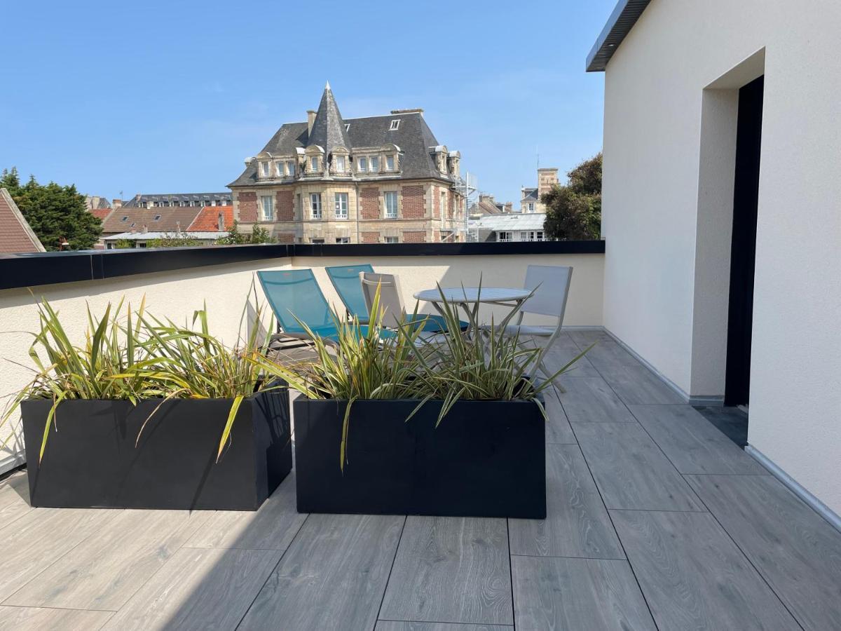 Appartamento Au Charme Des Marees Lion-sur-Mer Esterno foto